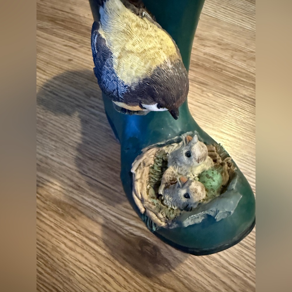 Decorative Bird and Nest Planter
